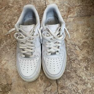 Nike White Men's Sneakers
